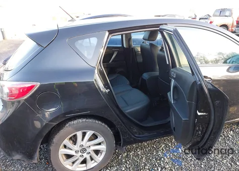 2013 Mazda Mazda3 I Grand Touring из США, поврежденный, VIN JM1BL1MP8D1835647